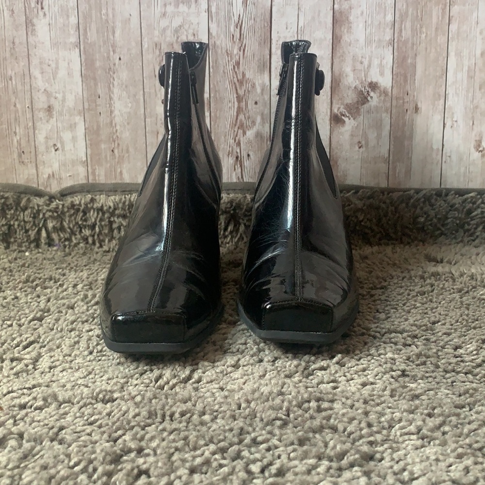 Franco Sarto Cleo Heeled Bootie - Picture 5 of 11